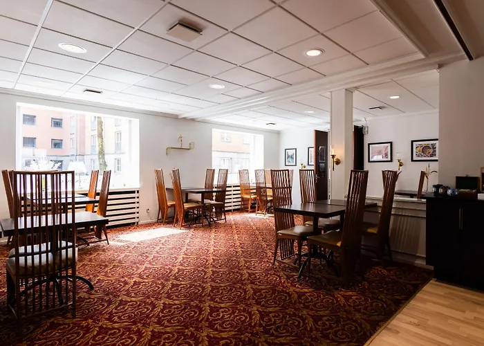 Отель Milling Windsor